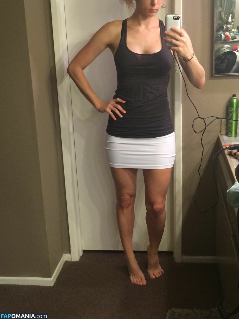 Iliza Shlesinger ヌード 流出写真 #7