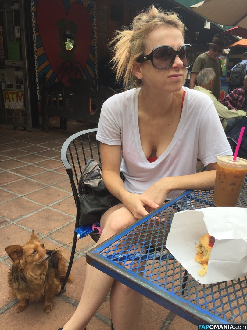 Iliza Shlesinger ヌード 流出写真 #124