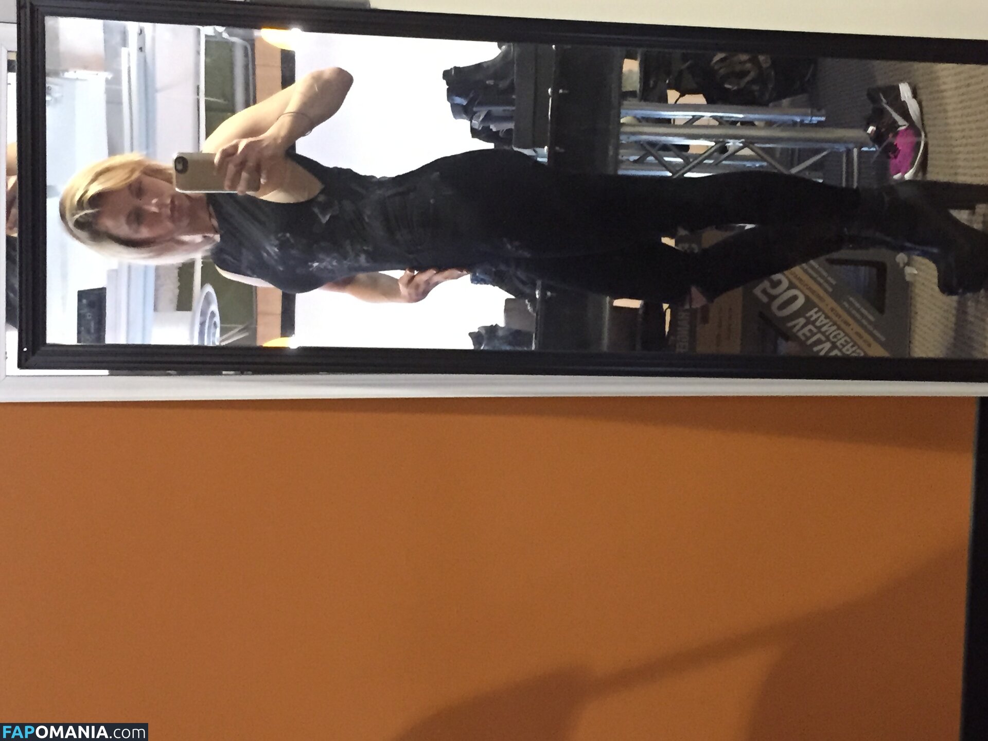 Iliza Shlesinger ヌード 流出写真 #145