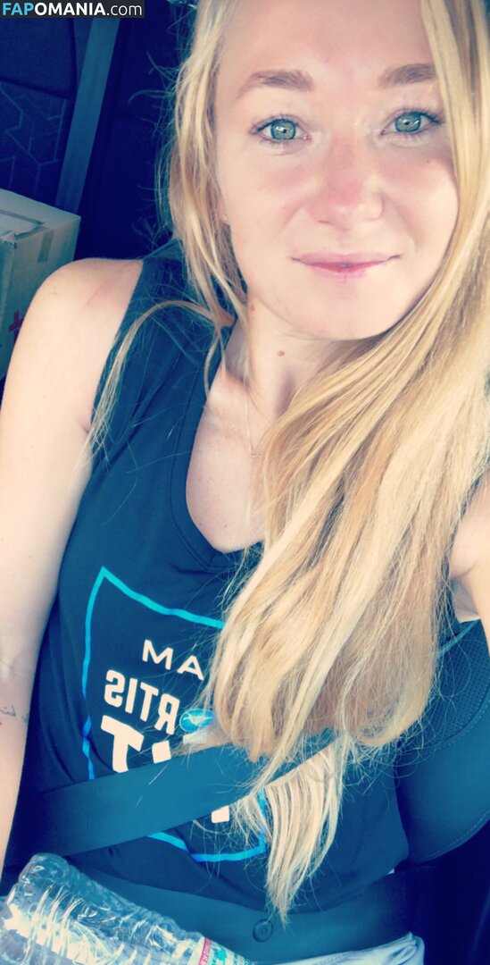 Julia Glushko ヌード 流出写真 #20