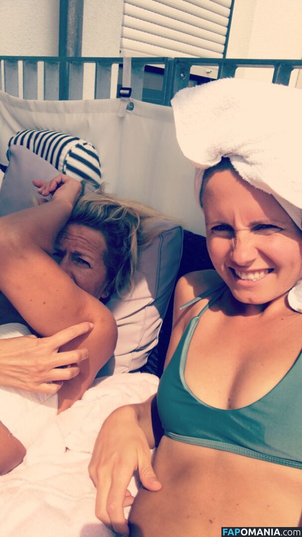 Julia Simic ヌード 流出写真 #13