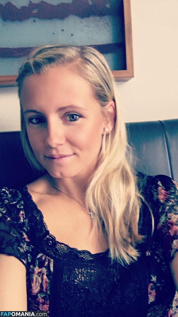 Julia Simic ヌード 流出写真 #49