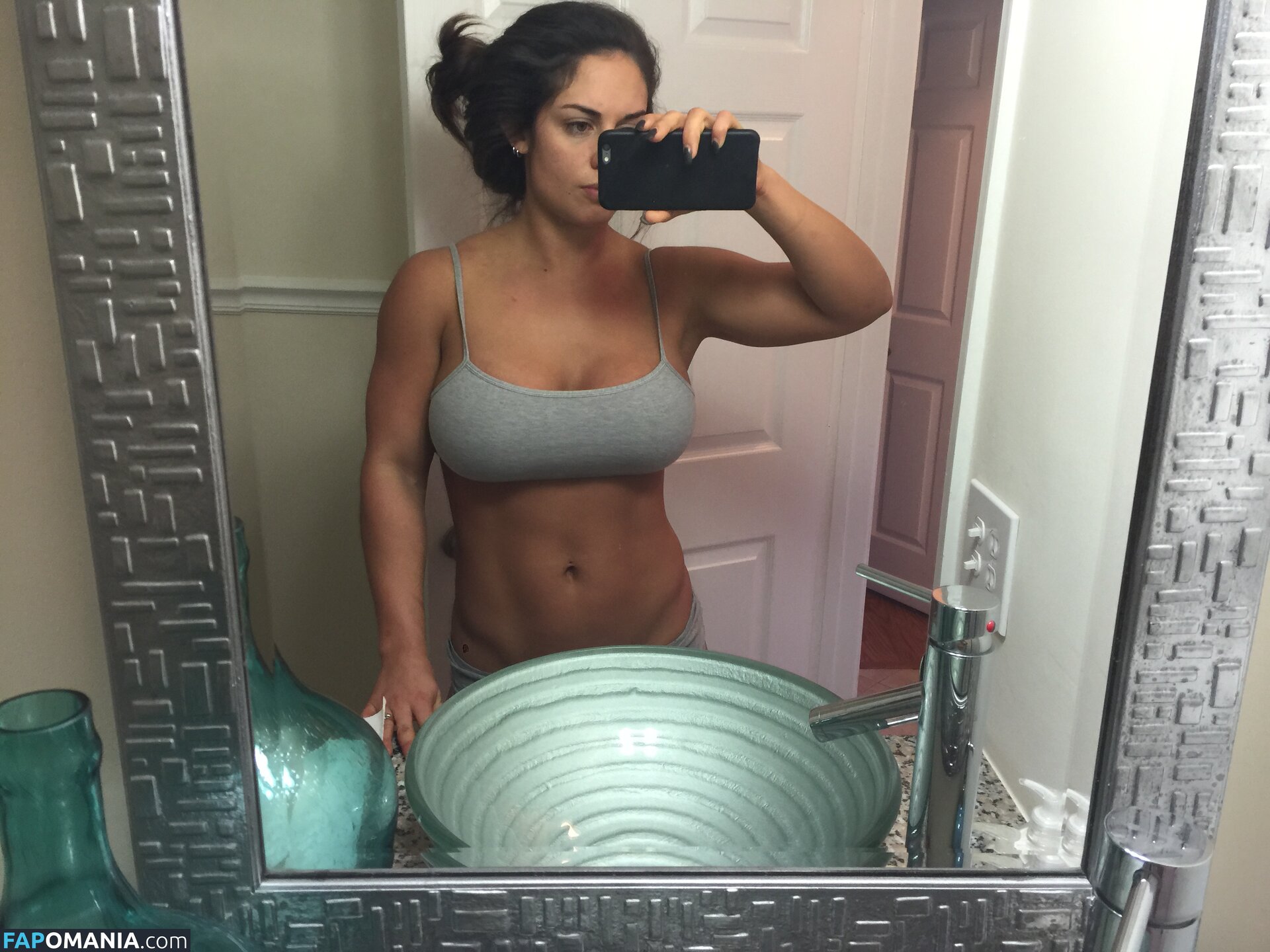 Kaitlyn WWE ヌード 流出写真 #56