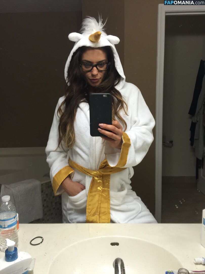 Kaitlyn WWE ヌード 流出写真 #74