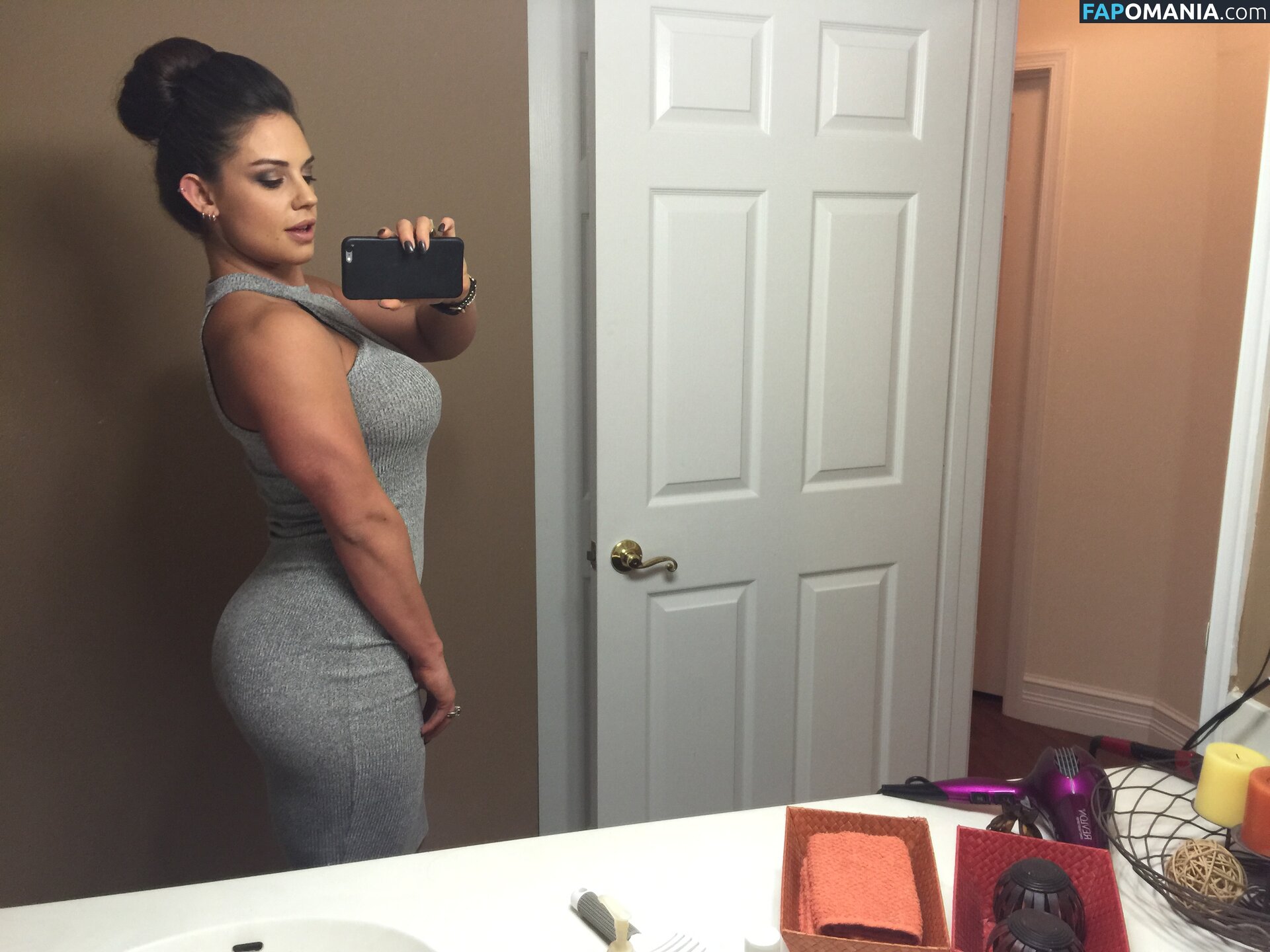 Kaitlyn WWE ヌード 流出写真 #137