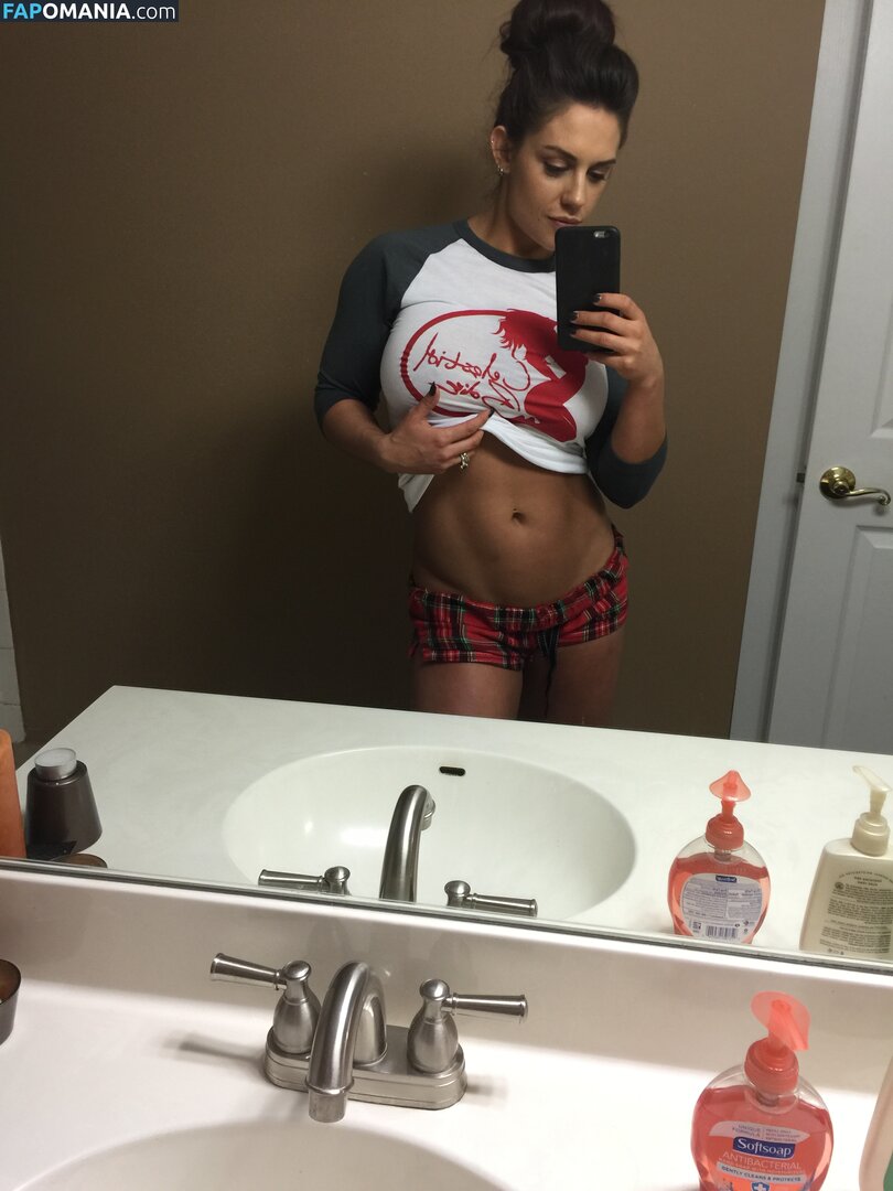 Kaitlyn WWE ヌード 流出写真 #164