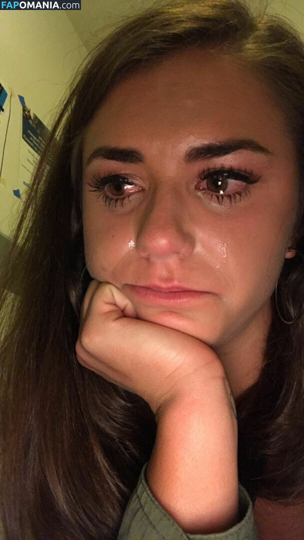 Kassidy Cook ヌード 流出写真 #18