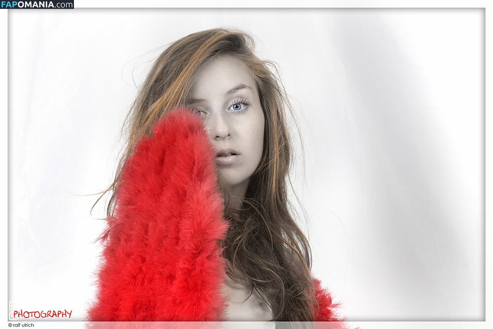 Katharina Bo Llig ヌード 流出写真 #49