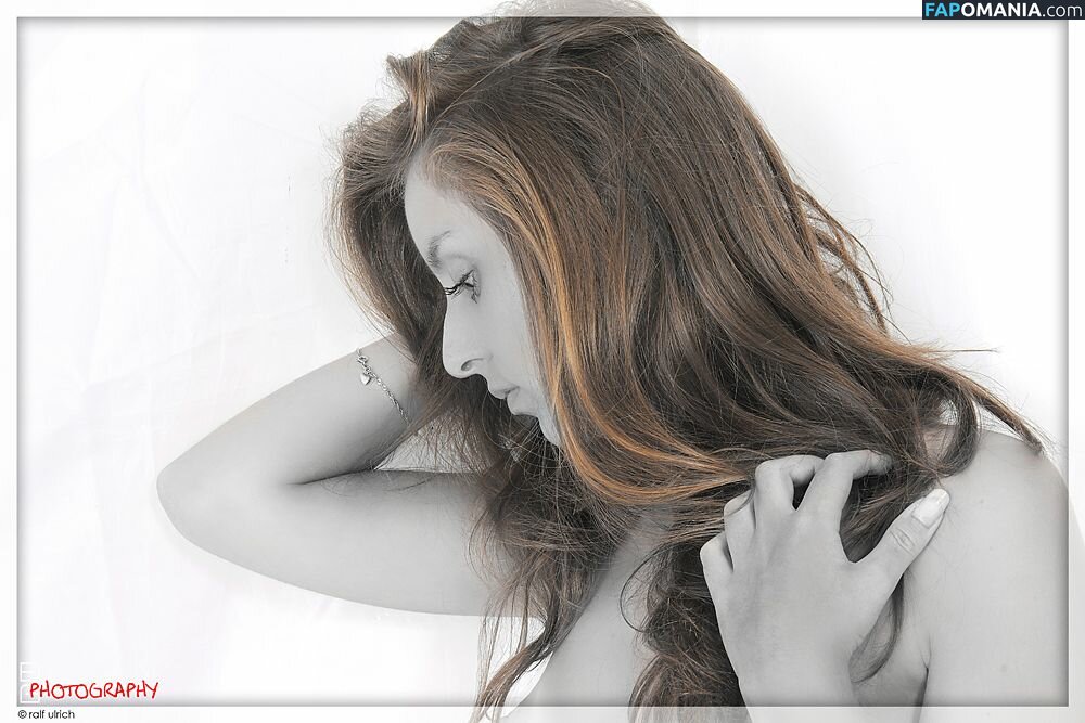 Katharina Bo Llig ヌード 流出写真 #92