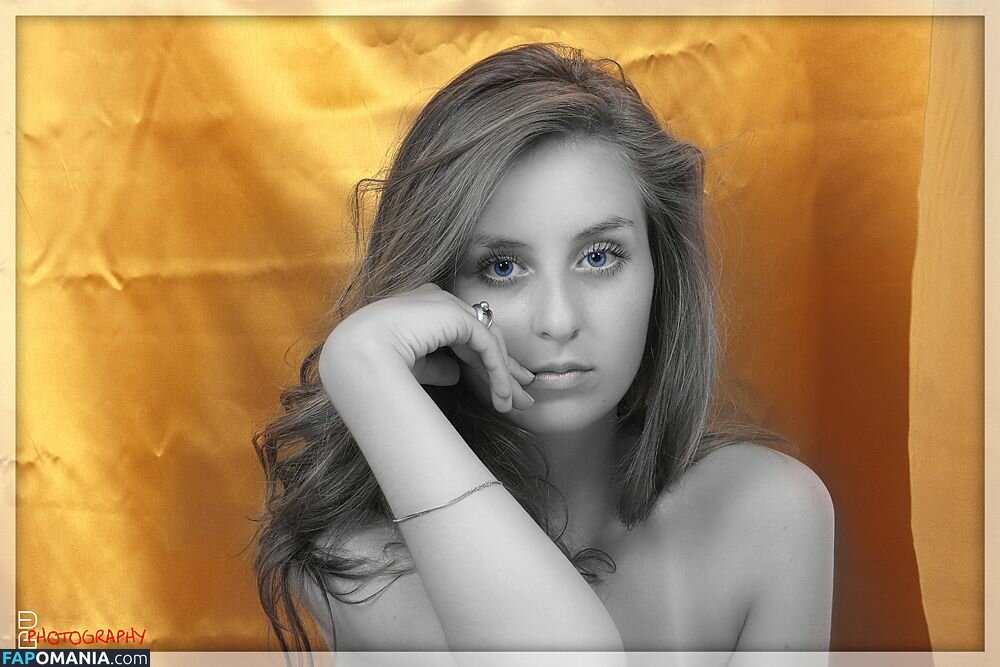 Katharina Bo Llig ヌード 流出写真 #111
