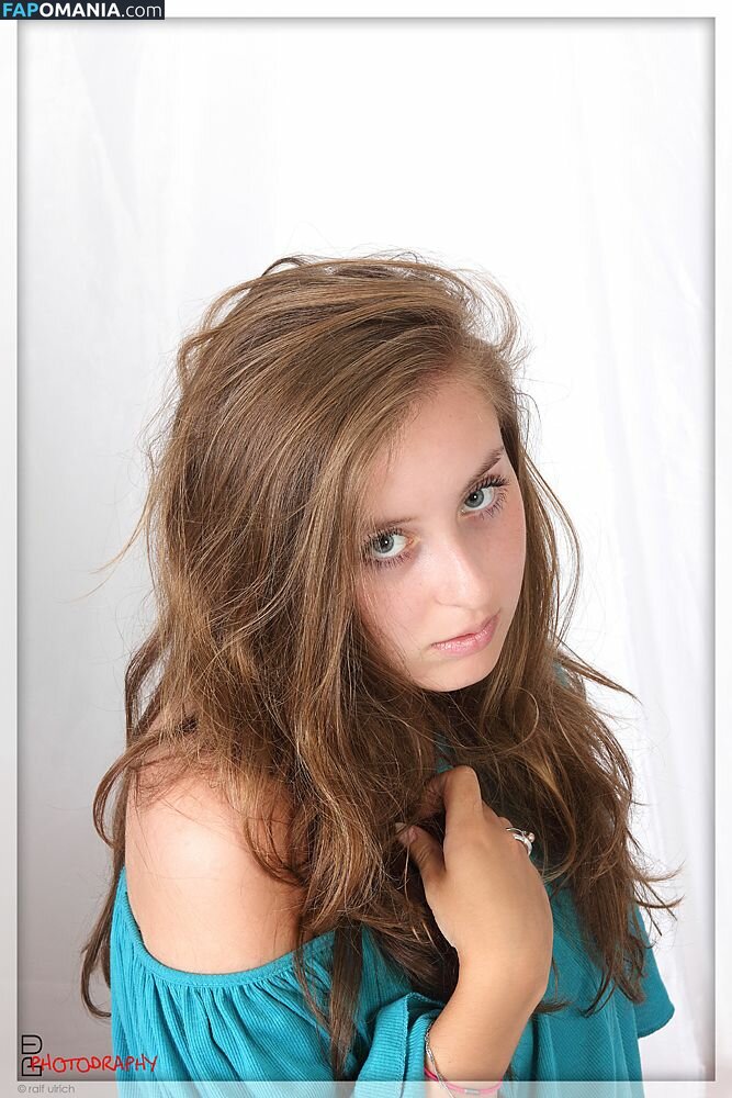 Katharina Bo Llig ヌード 流出写真 #162