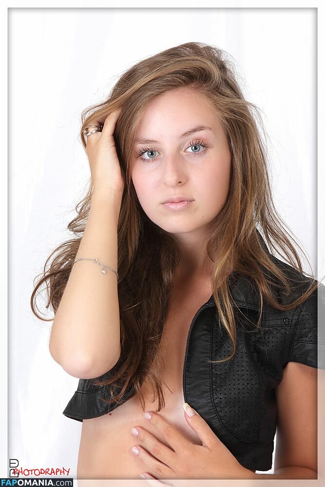 Katharina Bo Llig ヌード 流出写真 #178