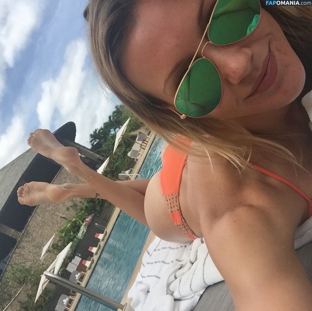 Katie Cassidy ヌード 流出写真 #17