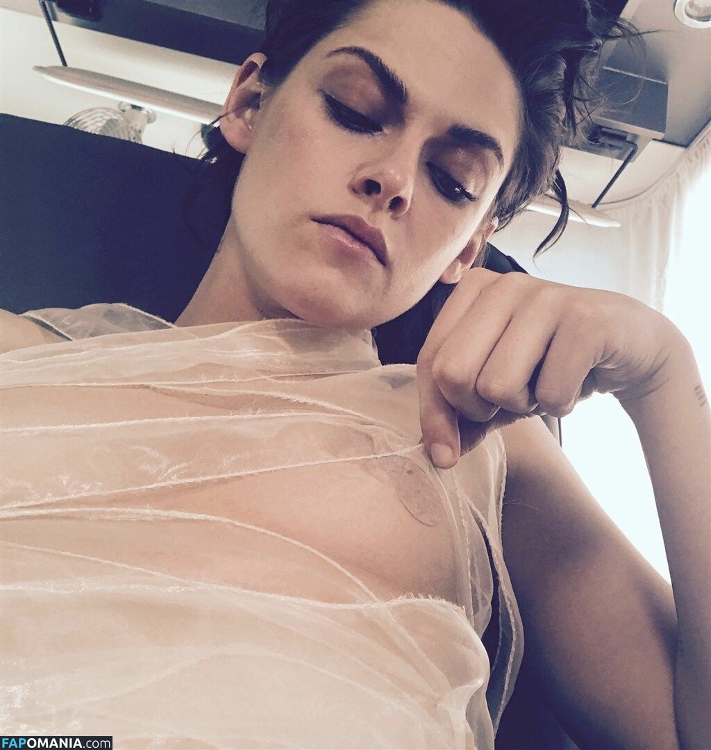 Kristen Stewart ヌード 流出写真 #55