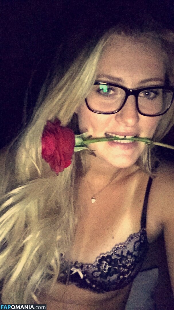 Kristina Mladenovic ヌード 流出写真 #19