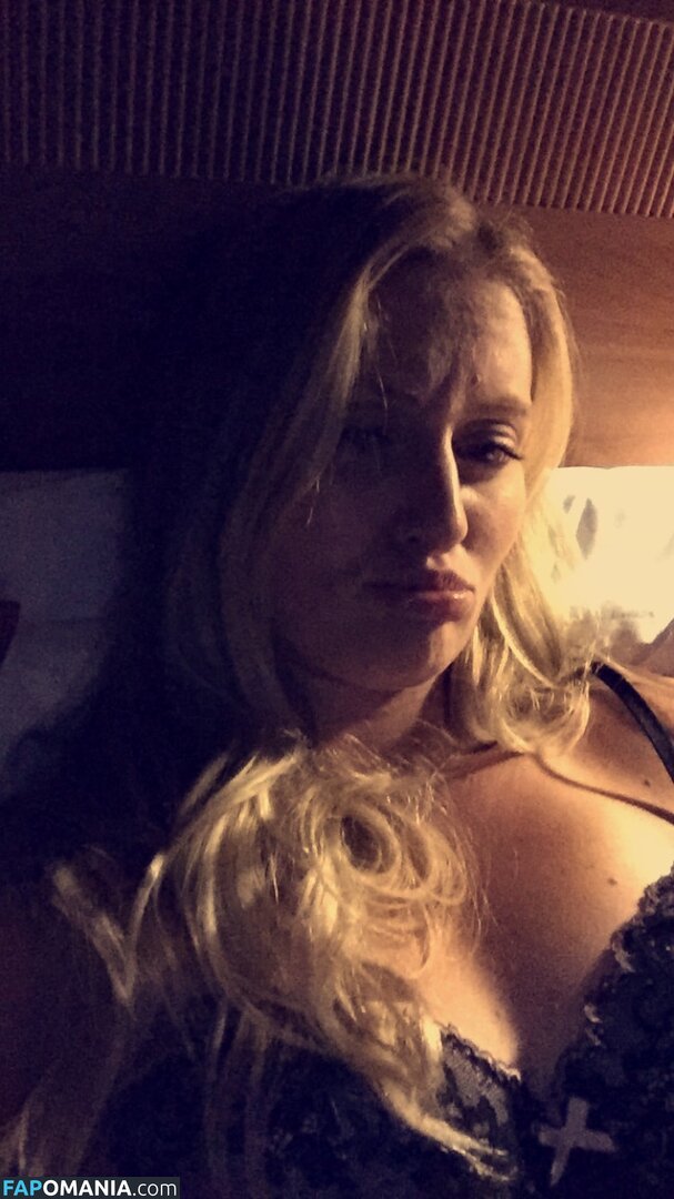 Kristina Mladenovic ヌード 流出写真 #20