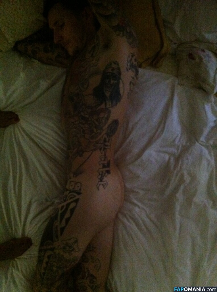 Lake Bell ヌード 流出写真 #17