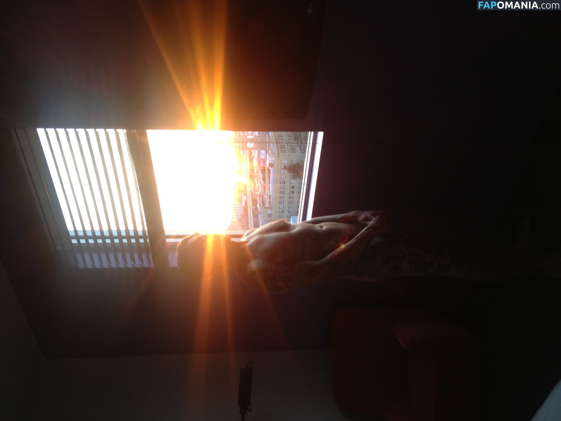 Lake Bell ヌード 流出写真 #21