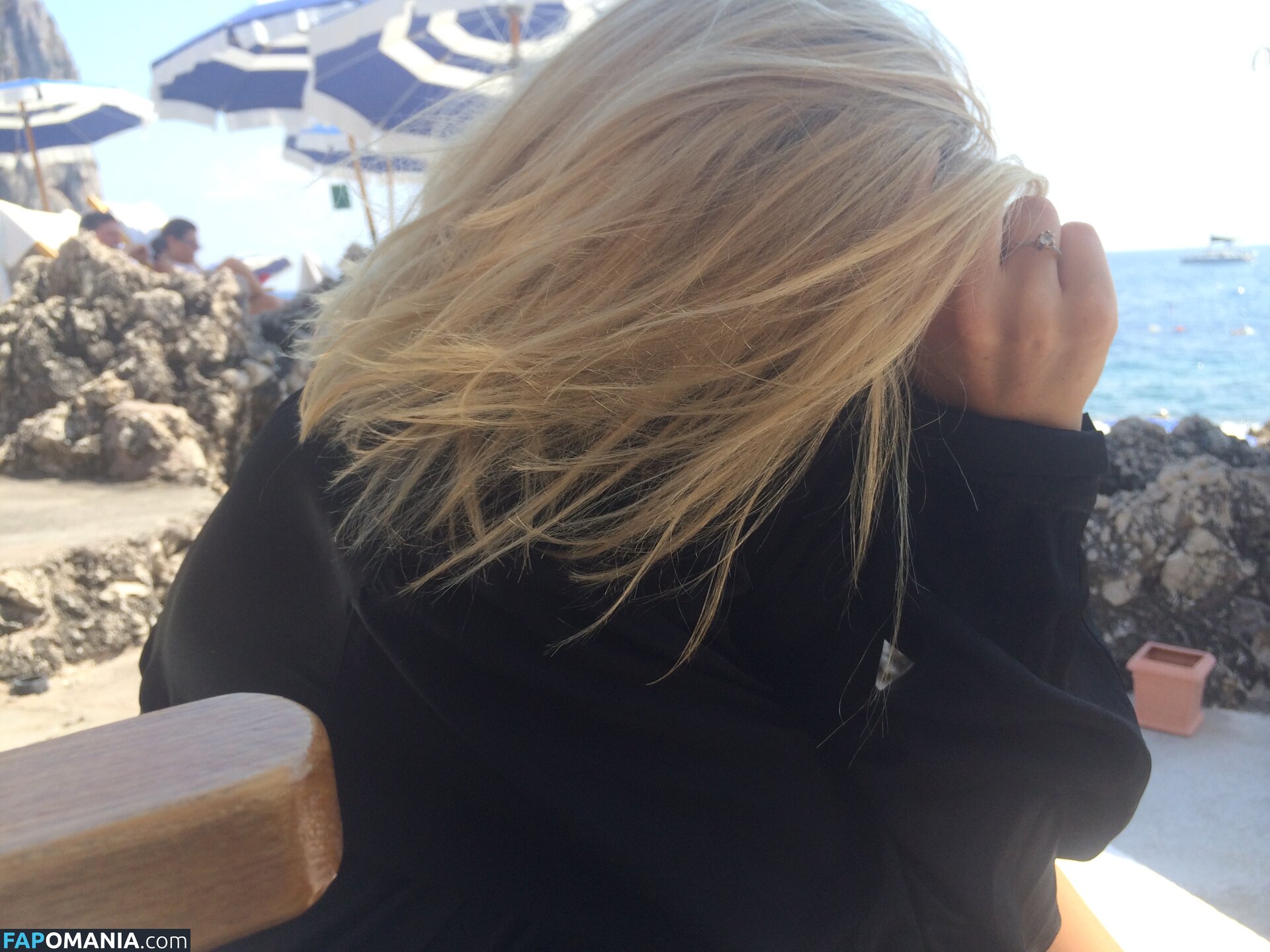 Lara Bingle ヌード 流出写真 #50