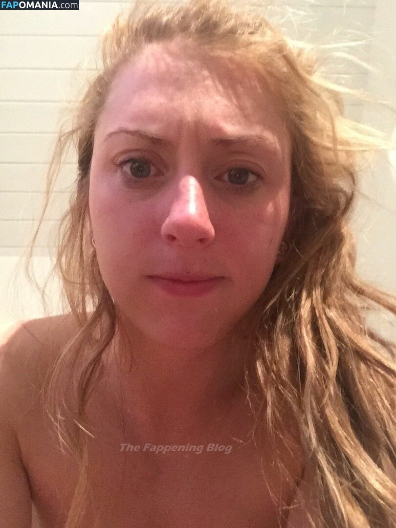 Laura Trott ヌード 流出写真 #1