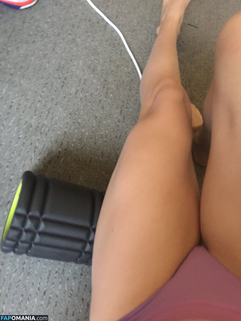 Laura Trott ヌード 流出写真 #9