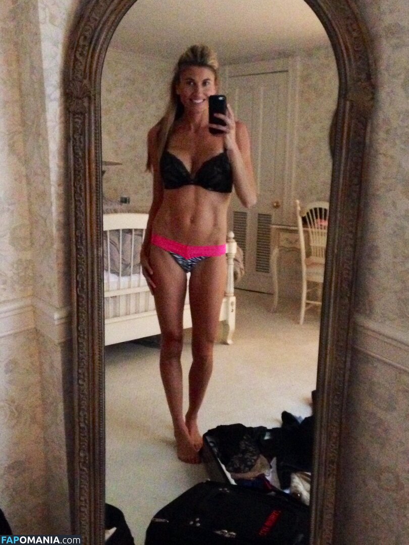 Lindsay Clubine ヌード 流出写真 #56