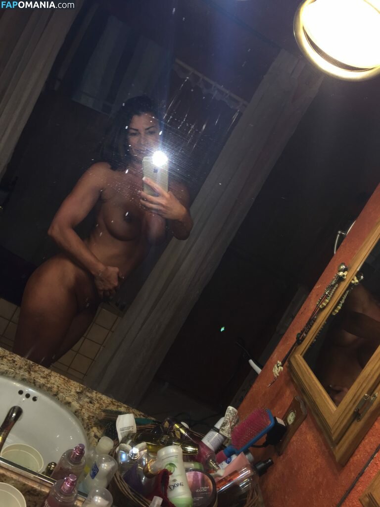 Lisa Marie Varon ヌード 流出写真 #17