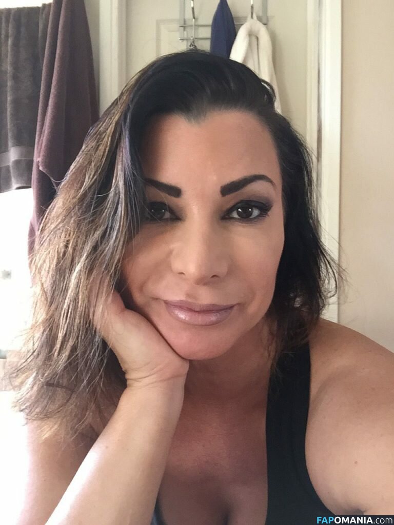 Lisa Marie Varon ヌード 流出写真 #24