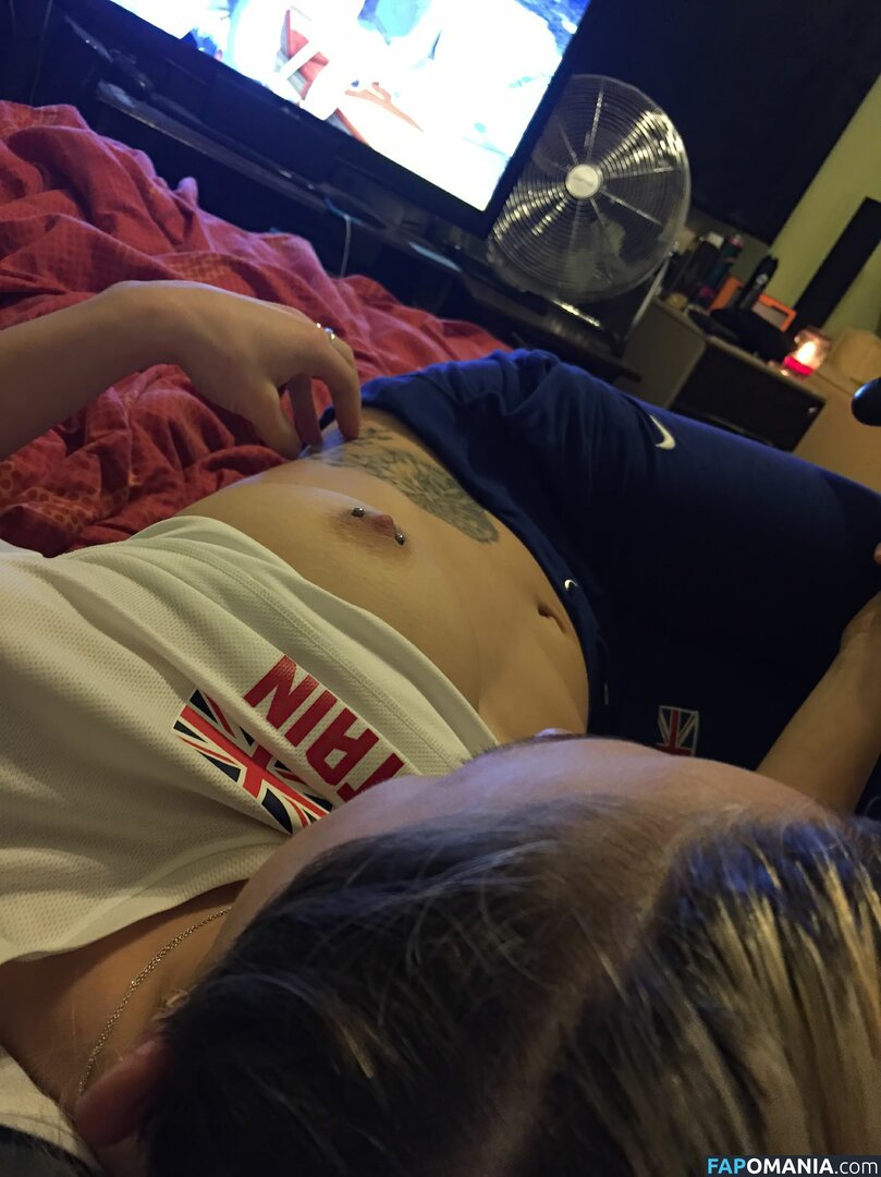 Lucy Hatton ヌード 流出写真 #24