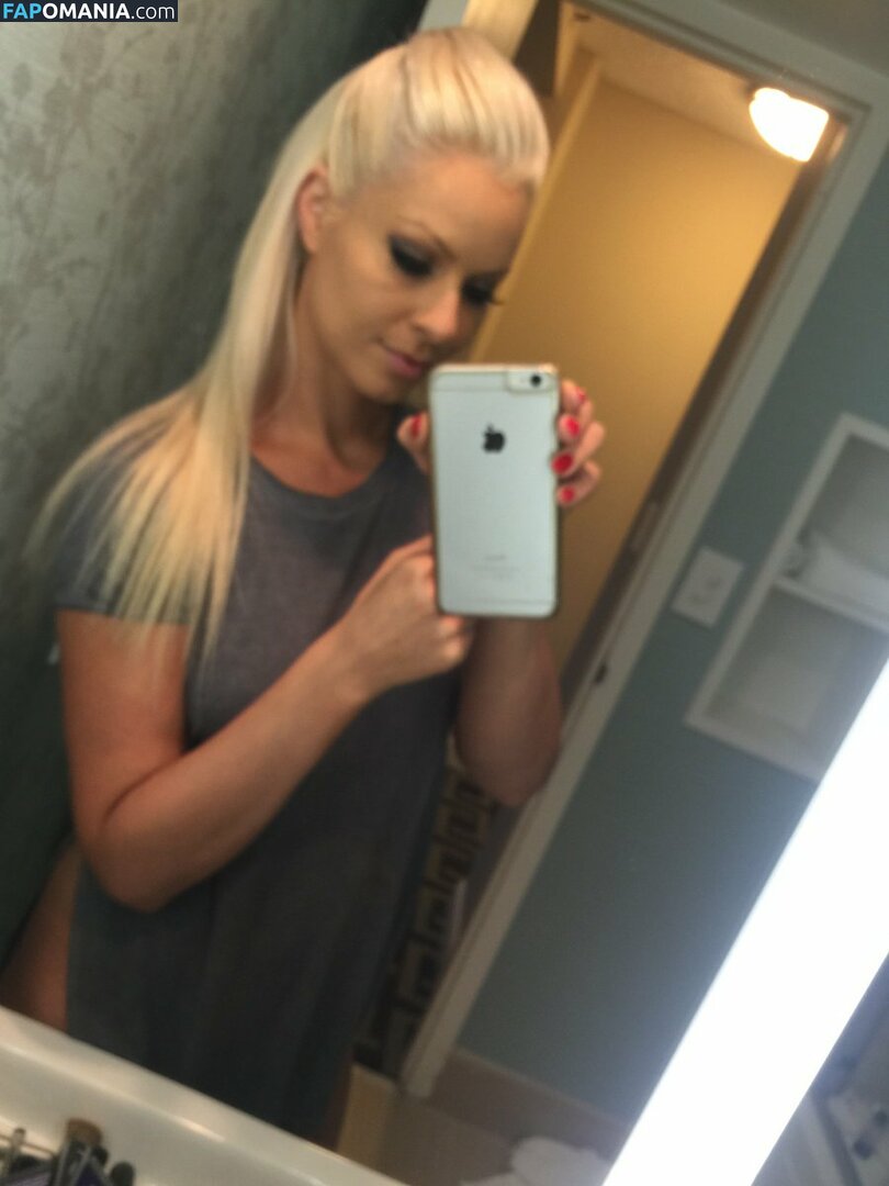 Maryse Mizanin ヌード 流出写真 #1