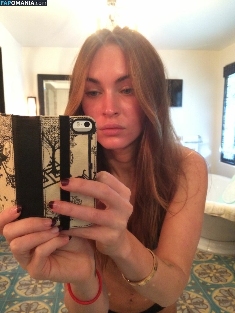 Megan Fox ヌード 流出写真 #24