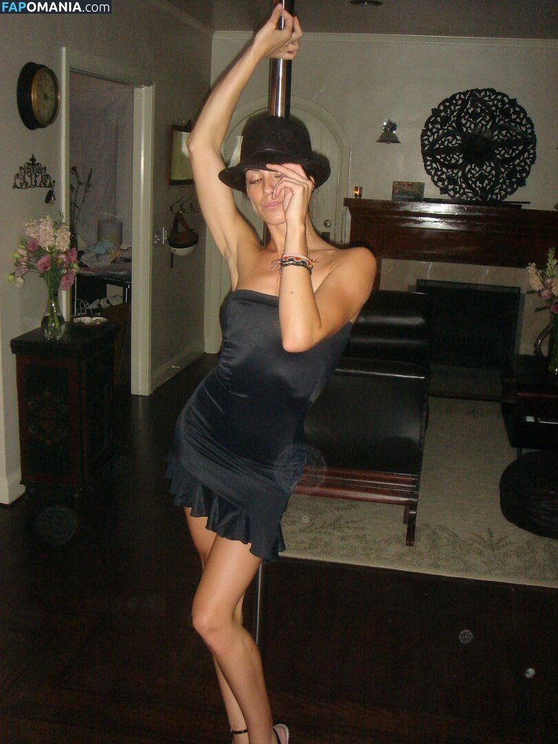 Michelle Borth ヌード 流出写真 #6
