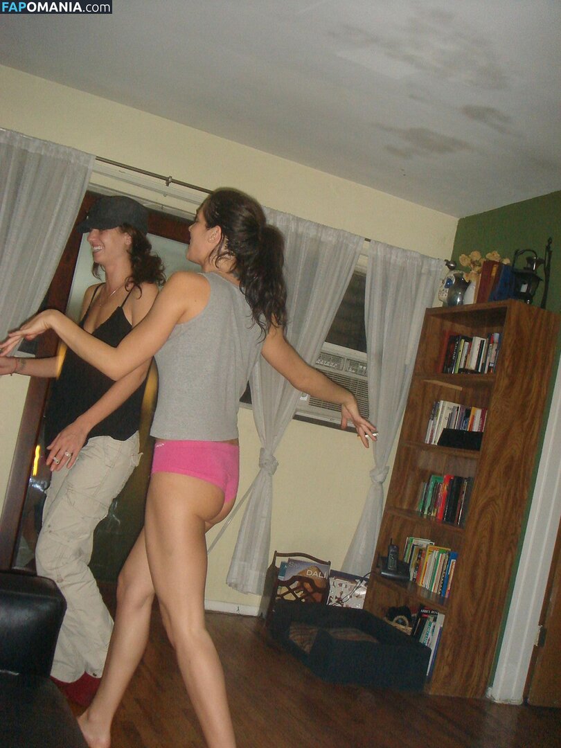 Michelle Borth ヌード 流出写真 #12