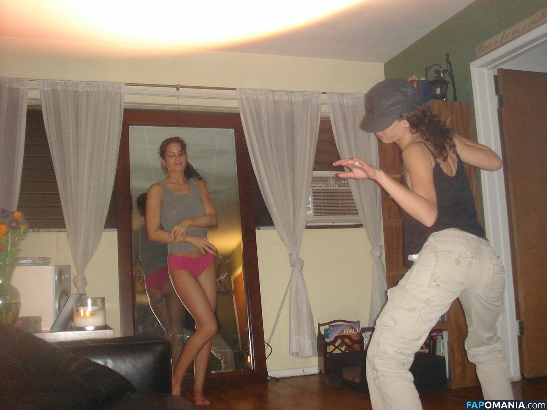 Michelle Borth ヌード 流出写真 #21