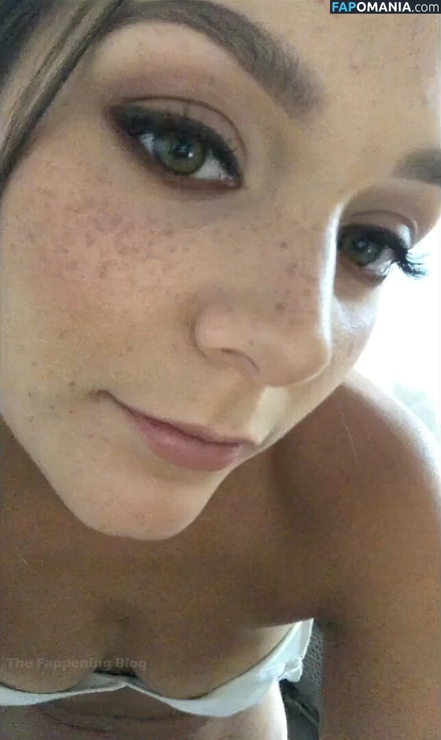 Nadine Mulkerrin ヌード 流出写真 #15