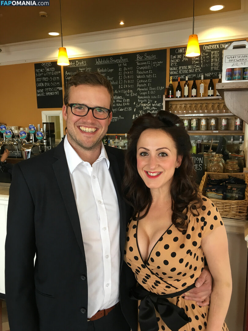 Natalie Cassidy ヌード 流出写真 #3