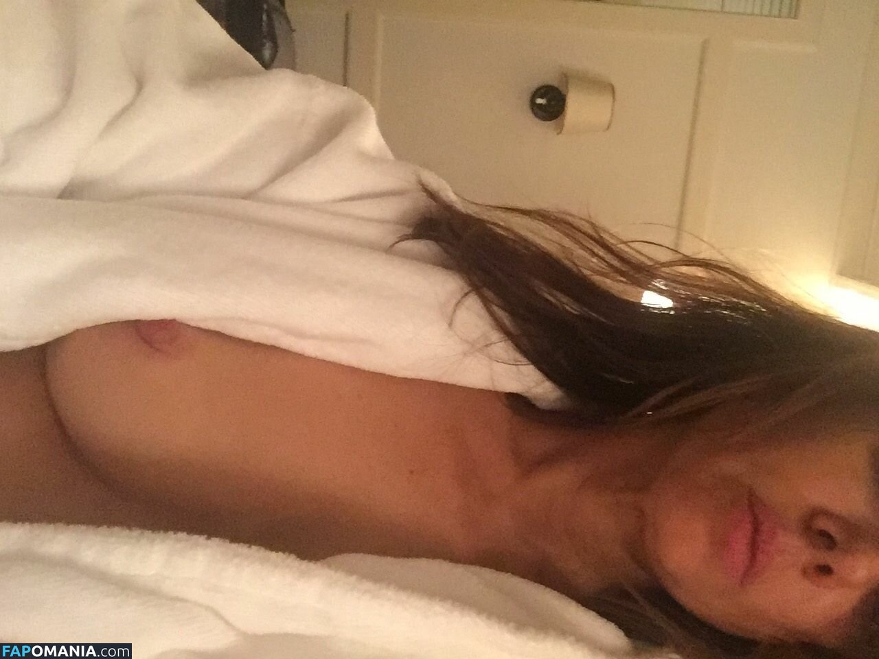 Natasha Leggero ヌード 流出写真 #12