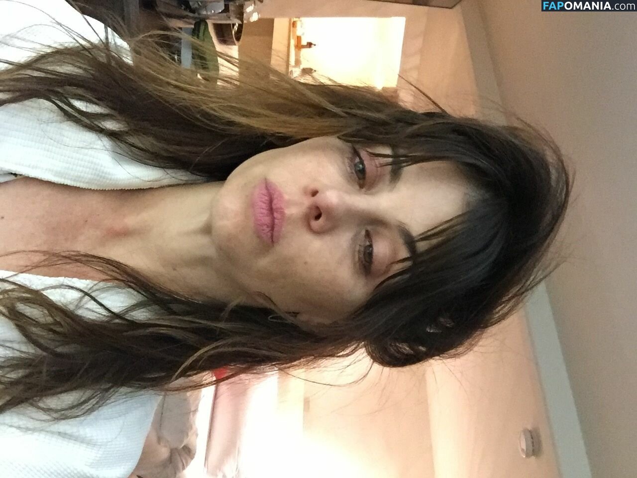 Natasha Leggero ヌード 流出写真 #14