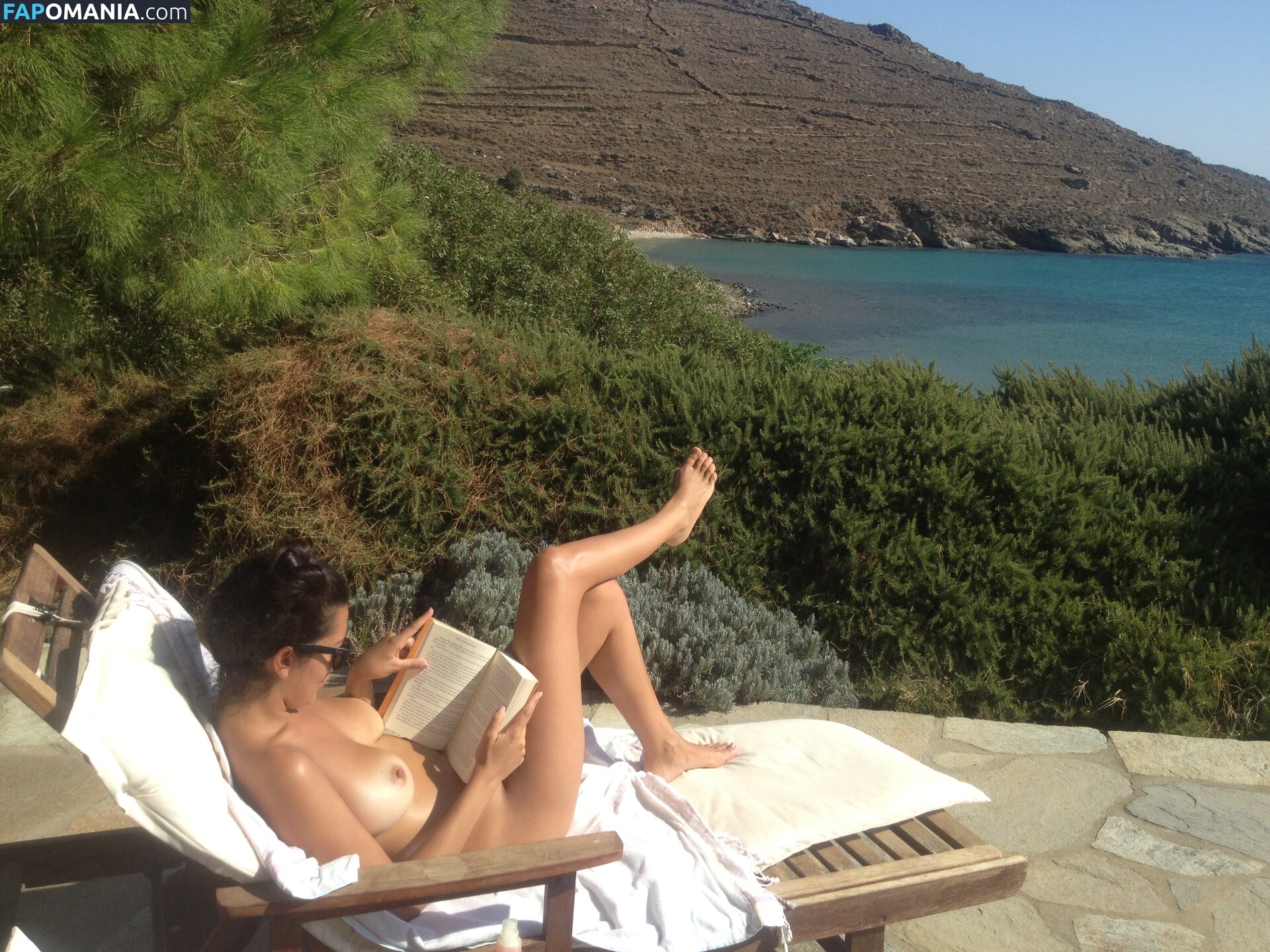 Nikoletta Ralli ヌード 流出写真 #128