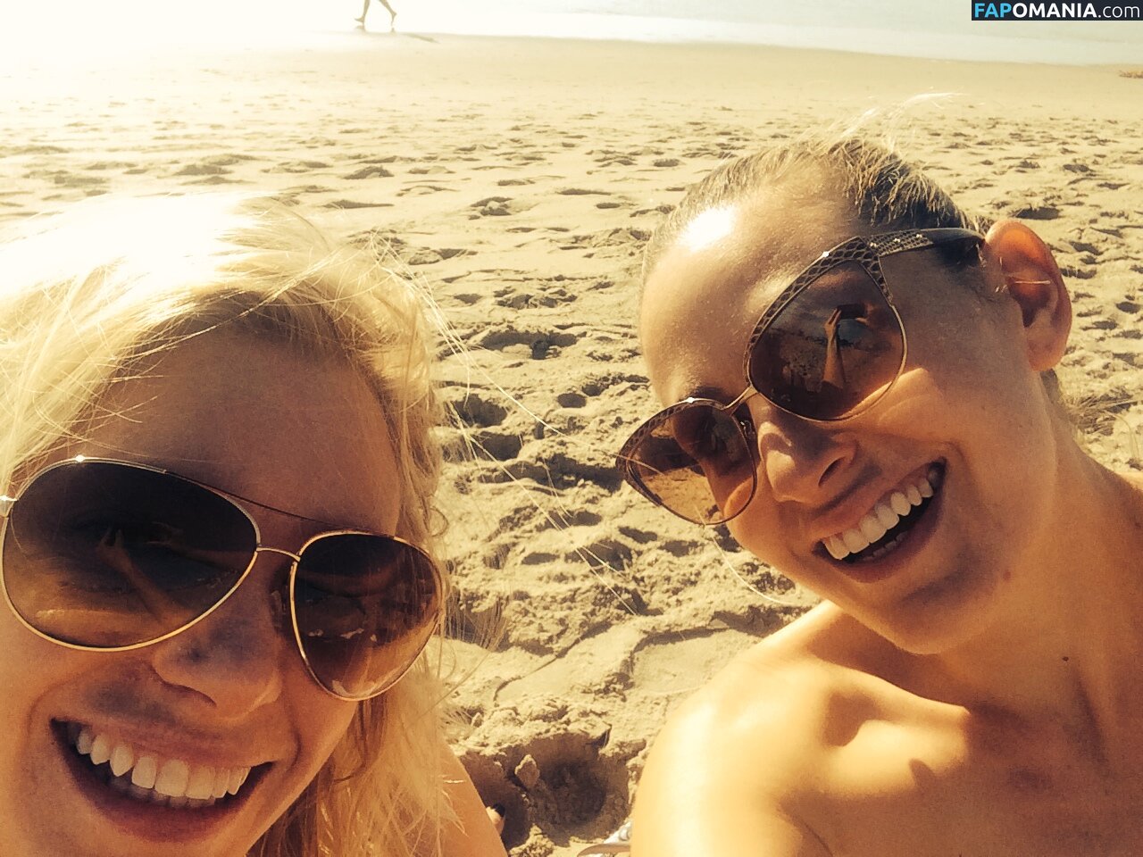 Olivia Lee ヌード 流出写真 #14