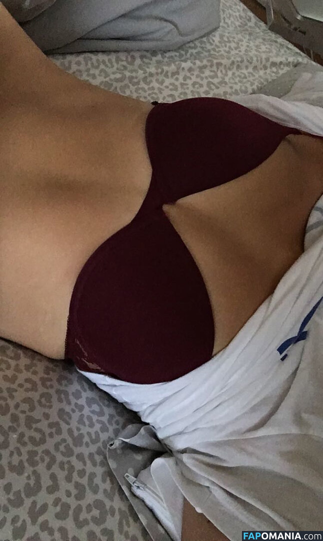 Olivia Tiedemann ヌード 流出写真 #8