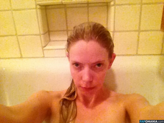 Riki Lindhome ヌード 流出写真 #28