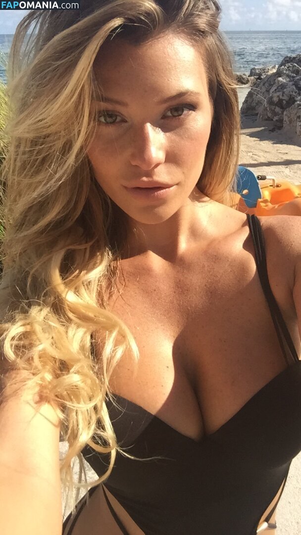 Samantha Hoopes ヌード 流出写真 #74