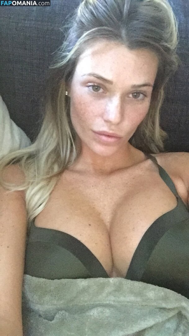 Samantha Hoopes ヌード 流出写真 #149