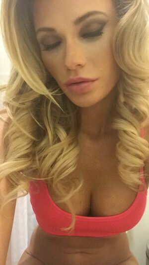 Samantha Hoopes