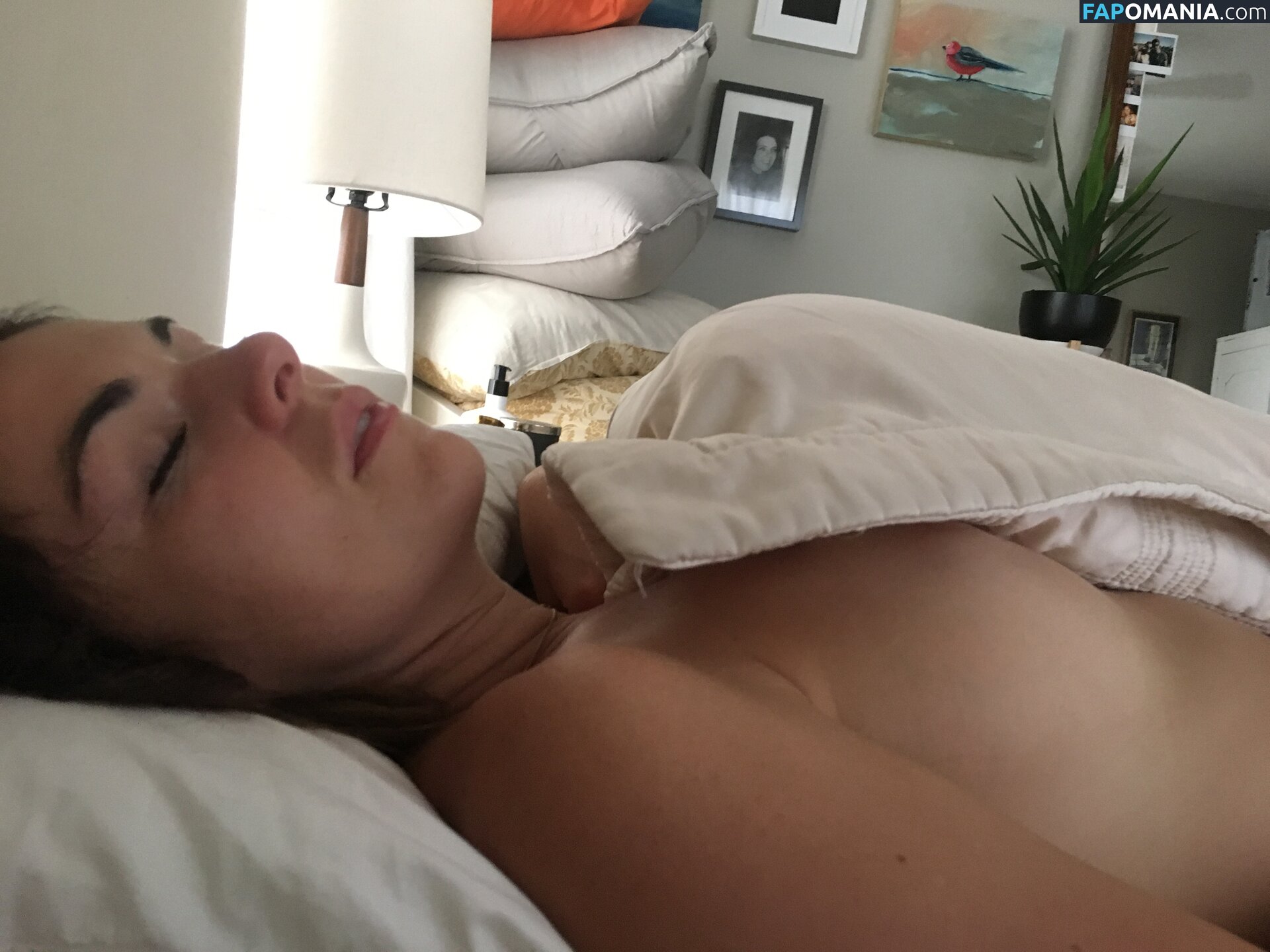 Serinda Swan ヌード 流出写真 #36