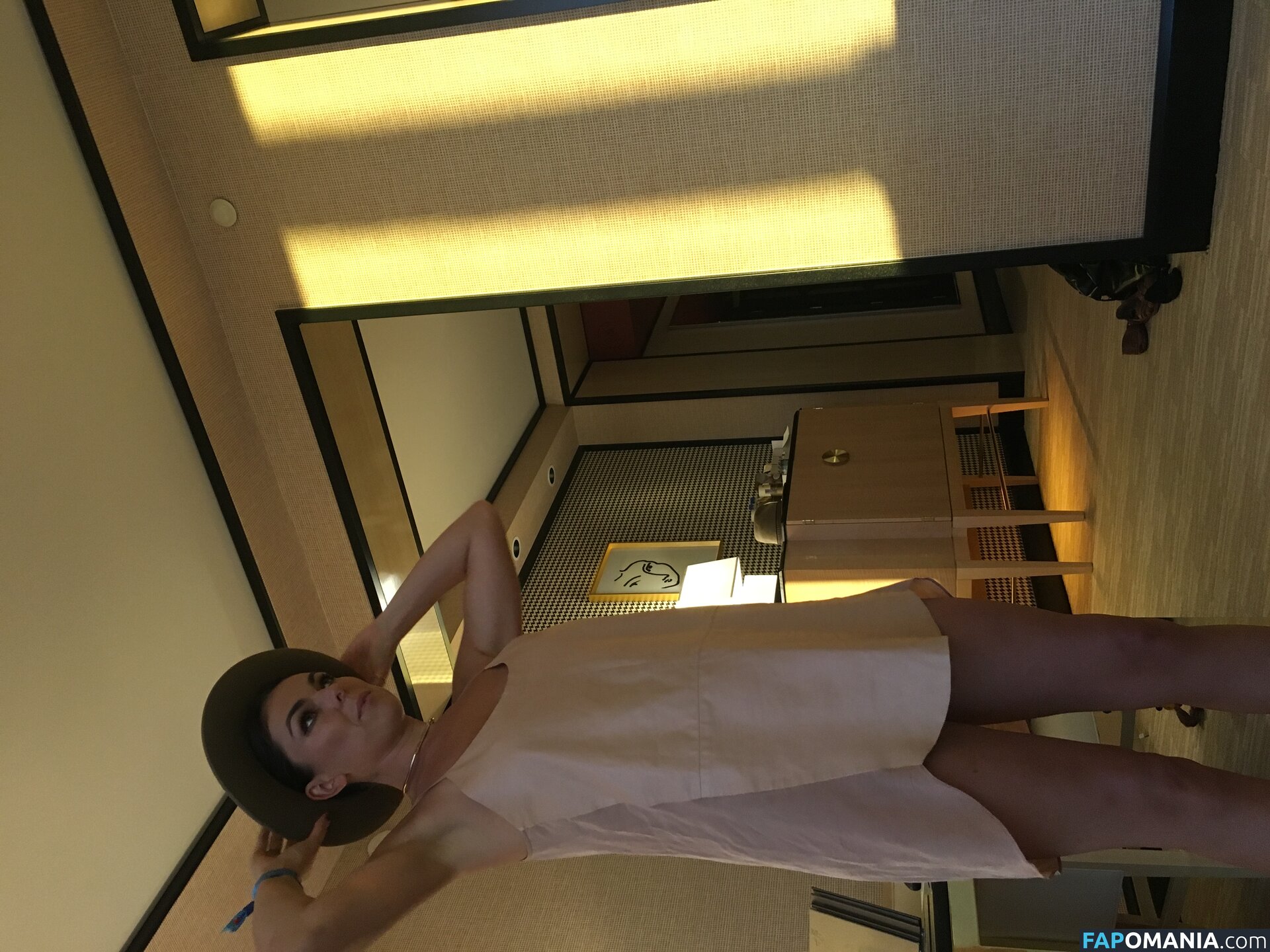 Serinda Swan ヌード 流出写真 #38