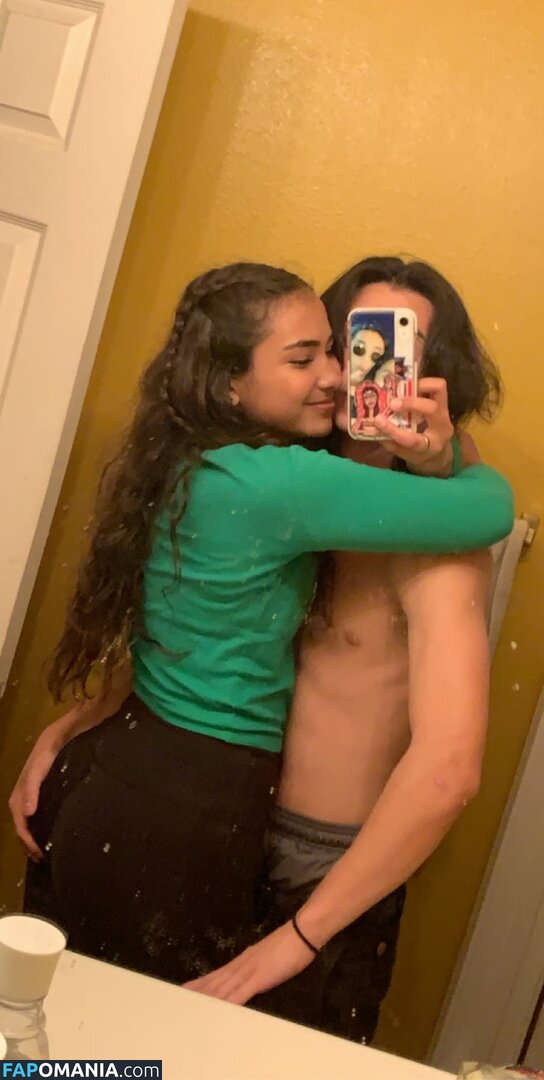 Sienna Mae Gomez / sienna_mae / siennamaegomez ヌード OnlyFans  流出写真 #379