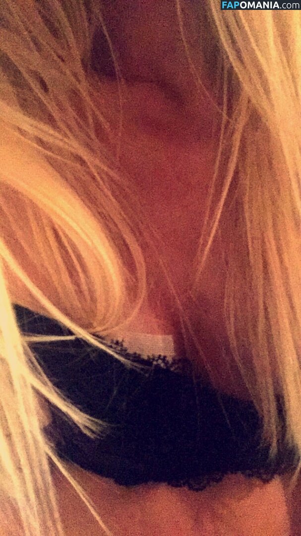 Sofia Jakobsson ヌード 流出写真 #2