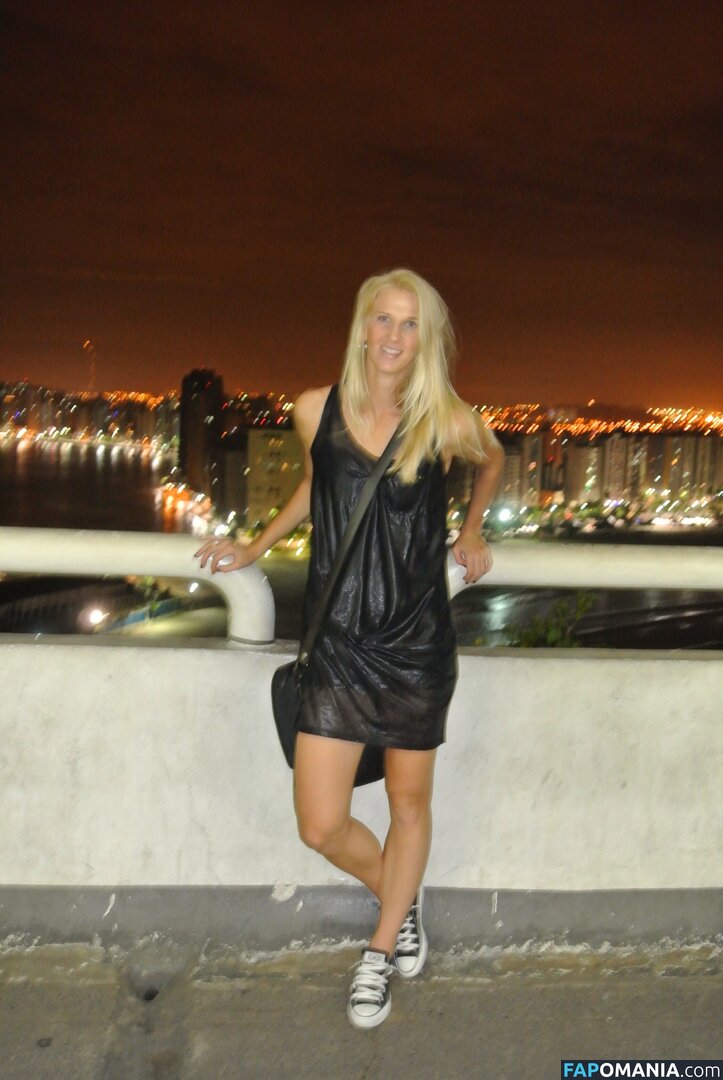 Sofia Jakobsson ヌード 流出写真 #124